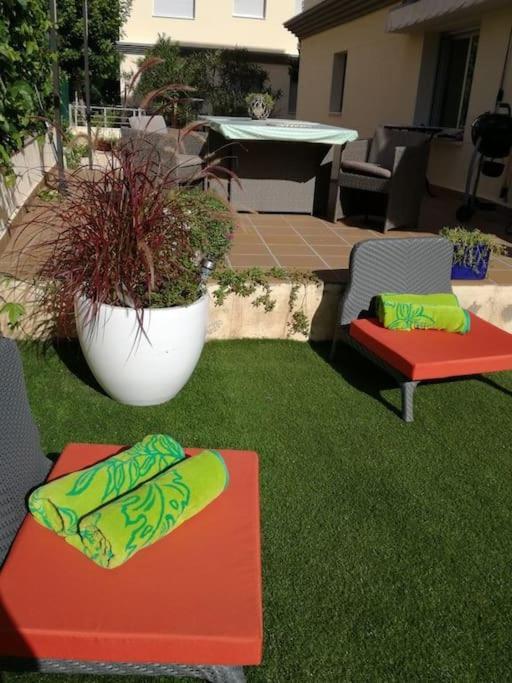 Residence Avec Piscine Face A La Mer, 1Ere Ligne Llançà Extérieur photo
